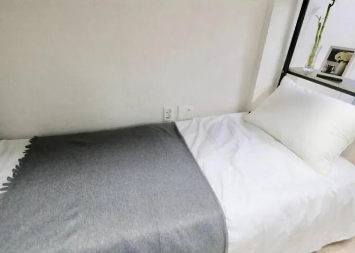 Namsan 2beds #102 * Seul